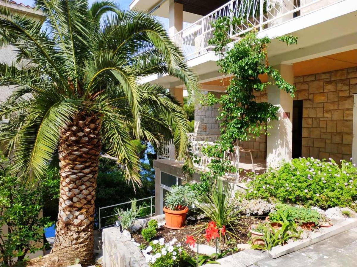 דירות Brela Beach Retreat מראה חיצוני תמונה